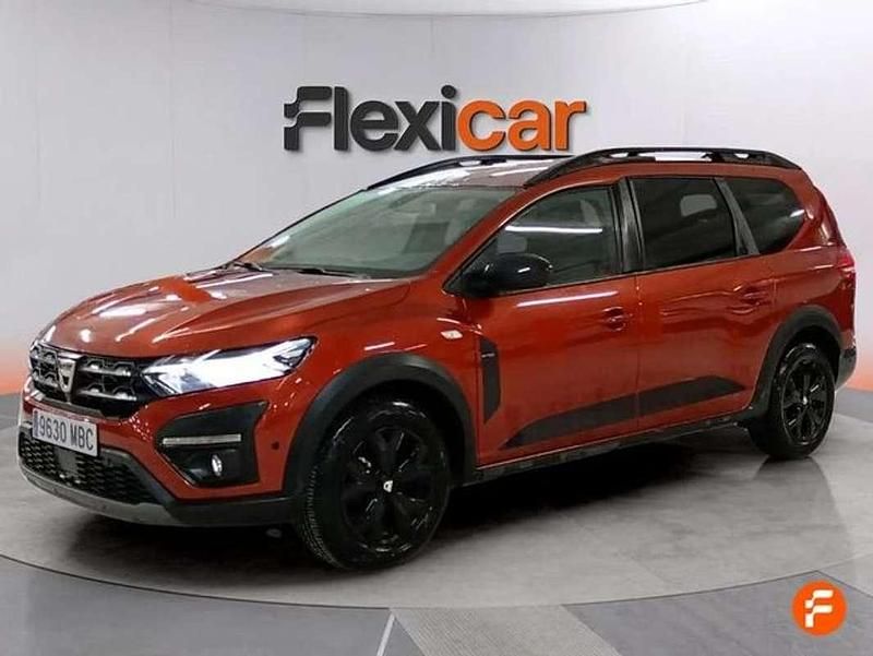 Usado Dacia Jogger Comfort 101 HP (74 kW) 2022 Laranja Monovolume