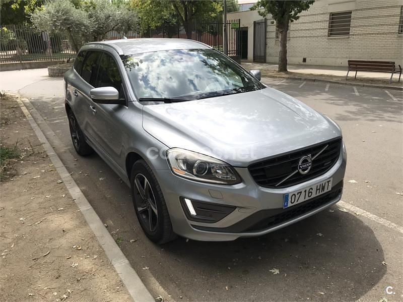 Gris / plata Usado 2014 Volvo XC60 R-Design Momentum SUV | 12.000 € (Super precio) - Imagen 1/4