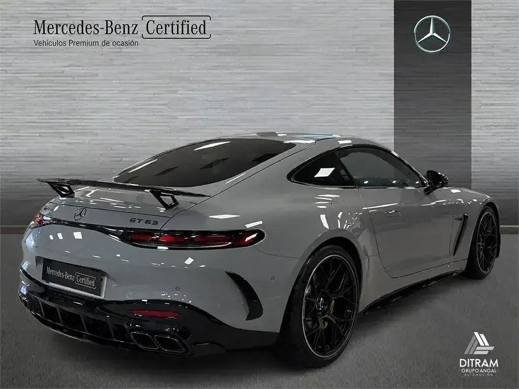 Usado Mercedes AMG GT 63 AMG 585 CV (430 kW) 2025 Gris Coupe