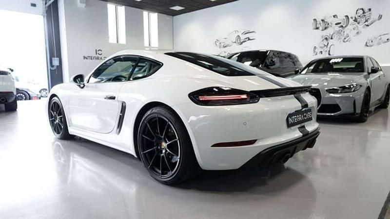 Usado Porsche 718 Cayman 405 CV (297 kW) 2021 Blanco Coupe