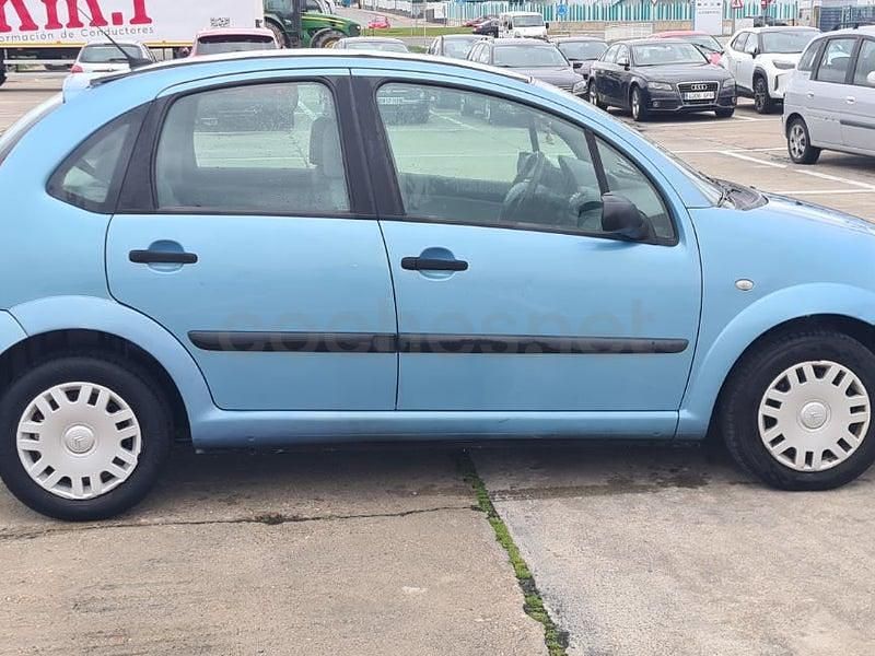 Usado Citroën C3 Exclusive 75 CV (55 kW) 2004 Azul Berlina