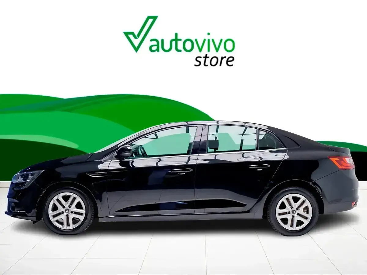 Usado Renault Mégane IV Business 95 CV (69 kW) 2018 Negro Berlina