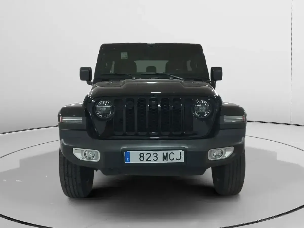 Usado Jeep Wrangler Sahara 381 CV (280 kW) 2022 Negro SUV
