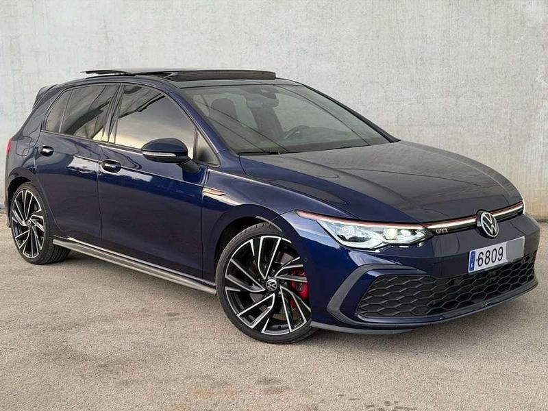 Usado VW Golf VIII GTI 245 CV (180 kW) 2021 Azul Utilitario