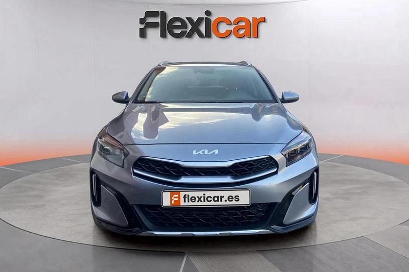 Usado Kia XCeed 120 CV (88 kW) 2023 Gris SUV