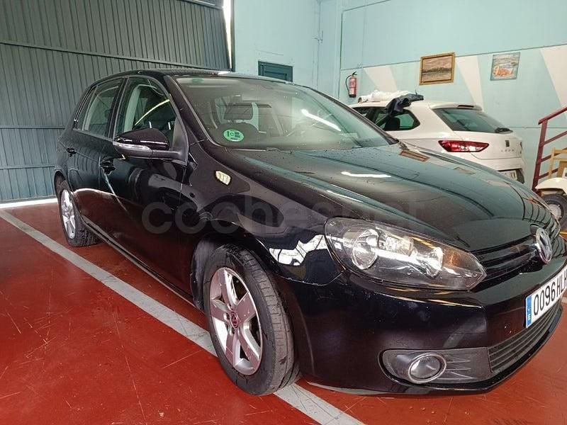 Usado VW Golf VII Sport 122 CV (89 kW) 2012 Negro Berlina