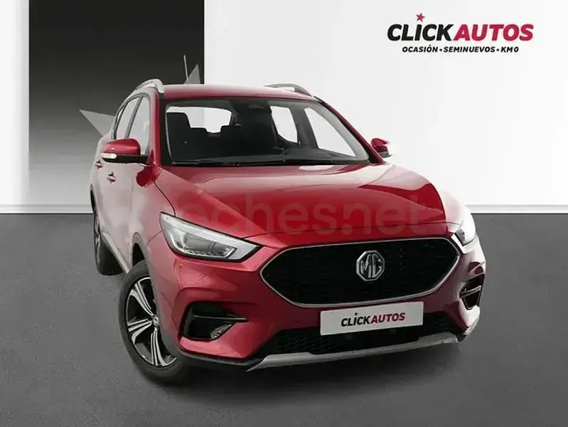 Usado MG ZS Comfort 106 CV (77 kW) 2025 Rojo SUV