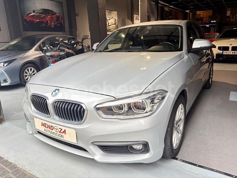 Gris / plata Usado 2018 BMW 116 Comfort Edition Utilitario | 13.690 € (Buen precio) - Imagen 1/4