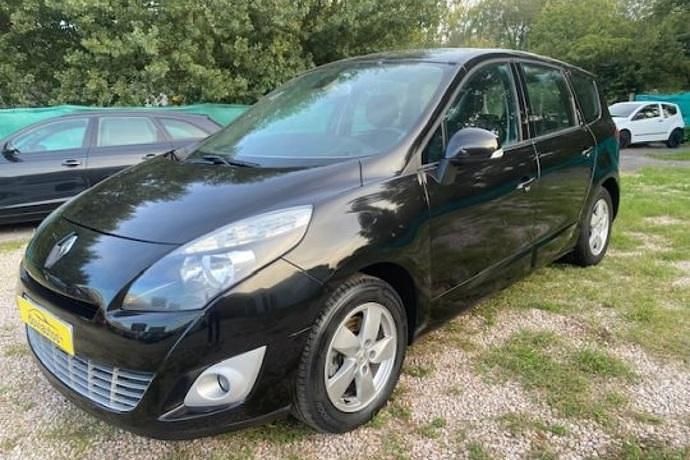 Usado 2009 Renault Grand Scénic III Dynamique Monovolumen | 6990 € (Caro) - Imagen 1/4