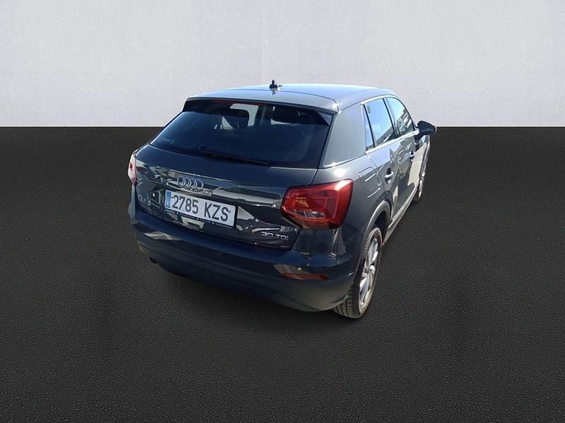 Usado Audi Q2 Advanced Plus 116 CV (85 kW) 2019 Gris SUV