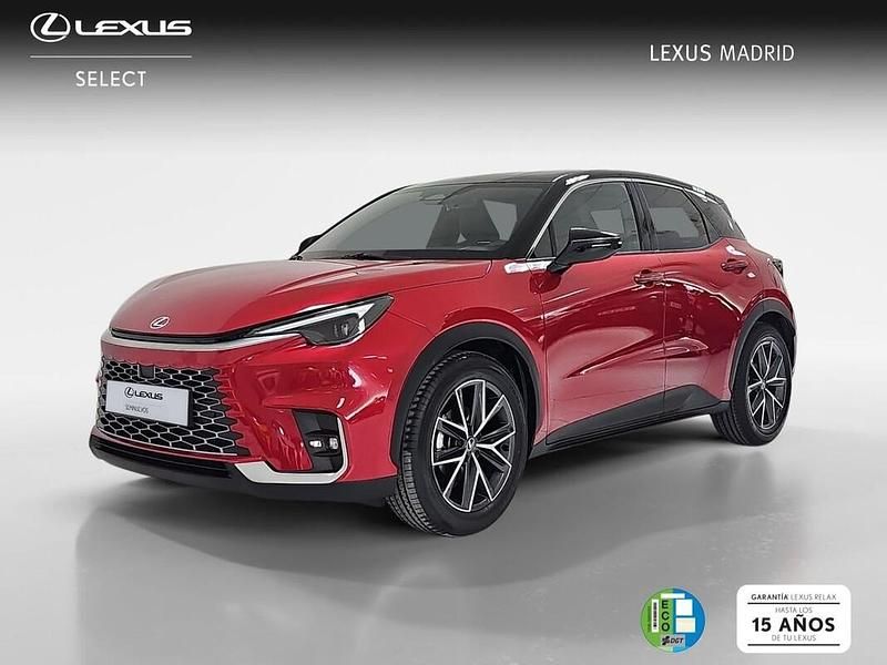 Usado Lexus LBX 136 CV (100 kW) 2024 Rojo SUV