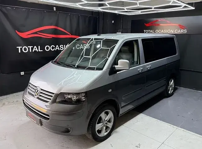 Usado VW Multivan 174 CV (127 kW) 2006 Grisnegro Monovolumen