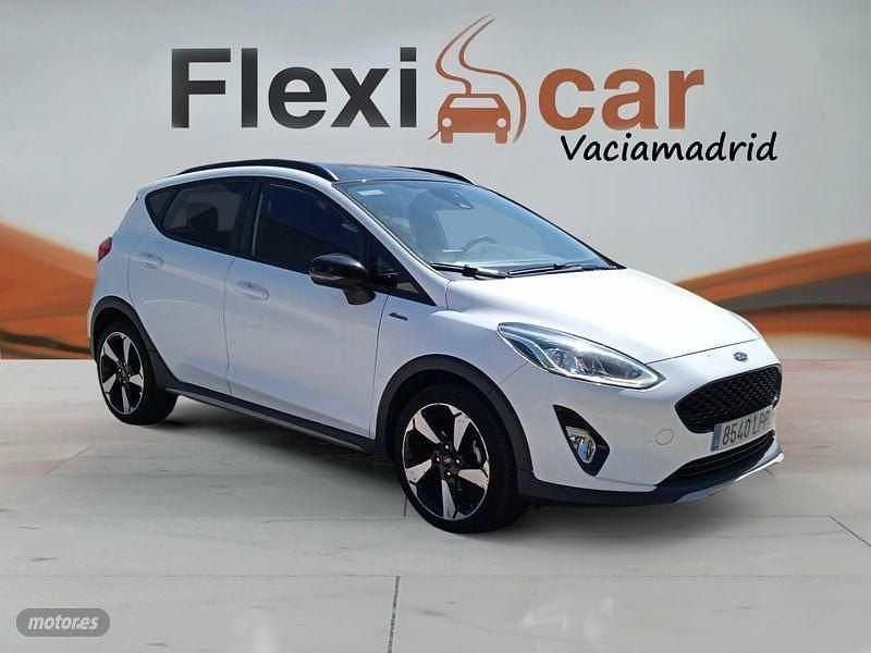 Usado Ford Fiesta Active 95 CV (69 kW) 2021 Blanco Utilitario