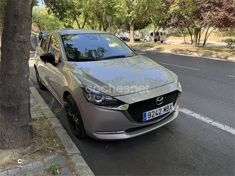 Usado Mazda 2 Homura-Line 90 CV (66 kW) 2022 Beige Berlina