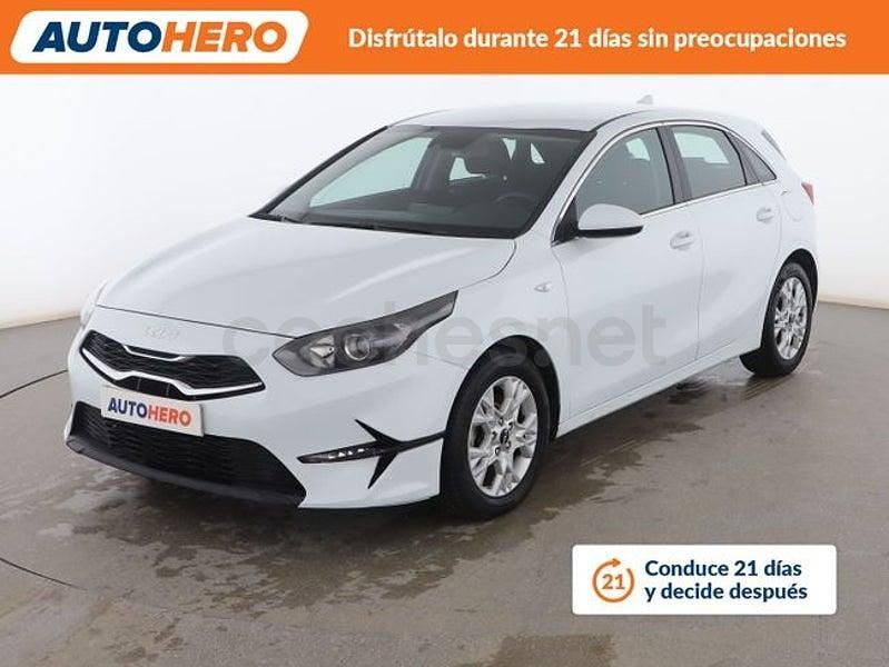 Usado Kia Ceed 101 CV (74 kW) 2021 Blanco Utilitario