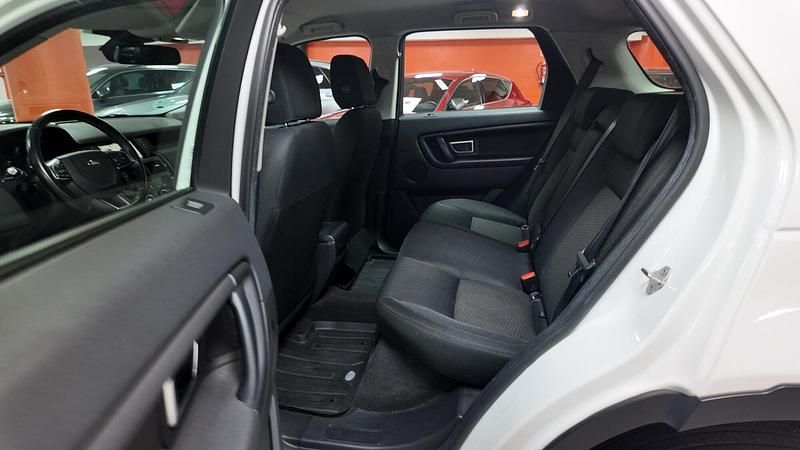 Usado Land Rover Discovery Sport Pure 150 CV (110 kW) 2020 Blanco SUV