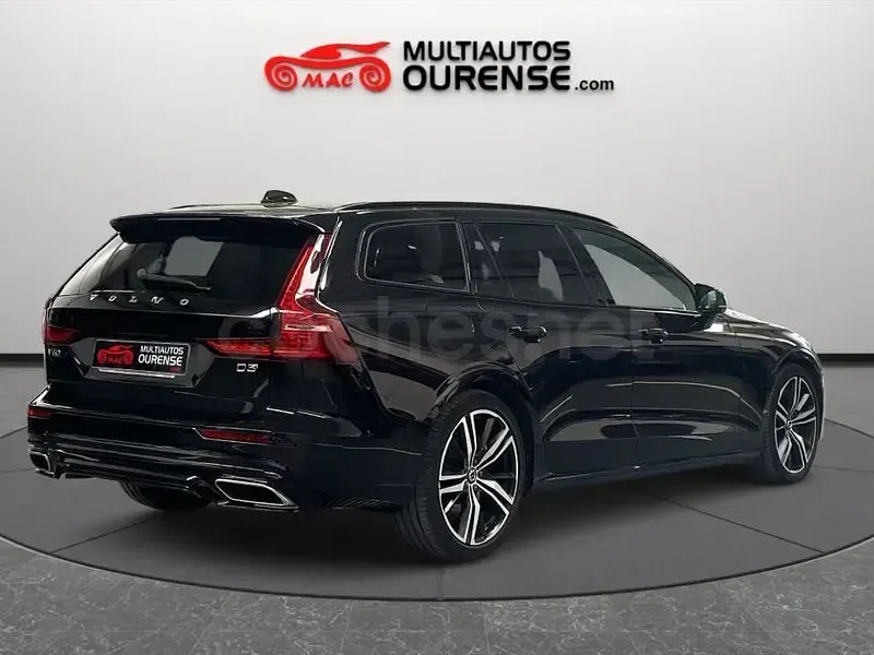 Usado Volvo V60 R-Design 150 CV (110 kW) 2020 Negro Familiar
