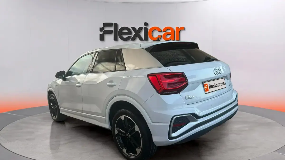 Usado Audi Q2 S-Line 116 CV (85 kW) 2023 Blanco SUV