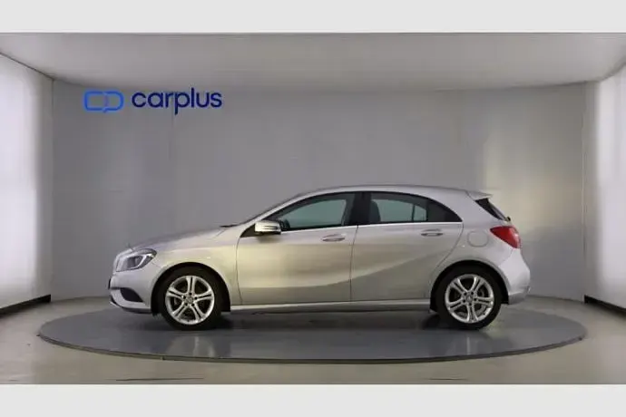 Usado Mercedes A180 Style 109 CV (80 kW) 2017 Utilitario