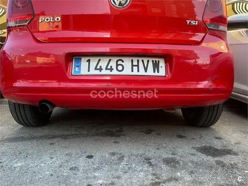 Usado VW Polo Advance 90 CV (66 kW) 2014 Rojo Berlina