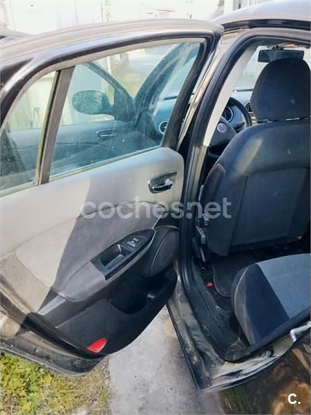 Usado Fiat Bravo Dynamic 120 CV (88 kW) 2008 Negro Utilitario