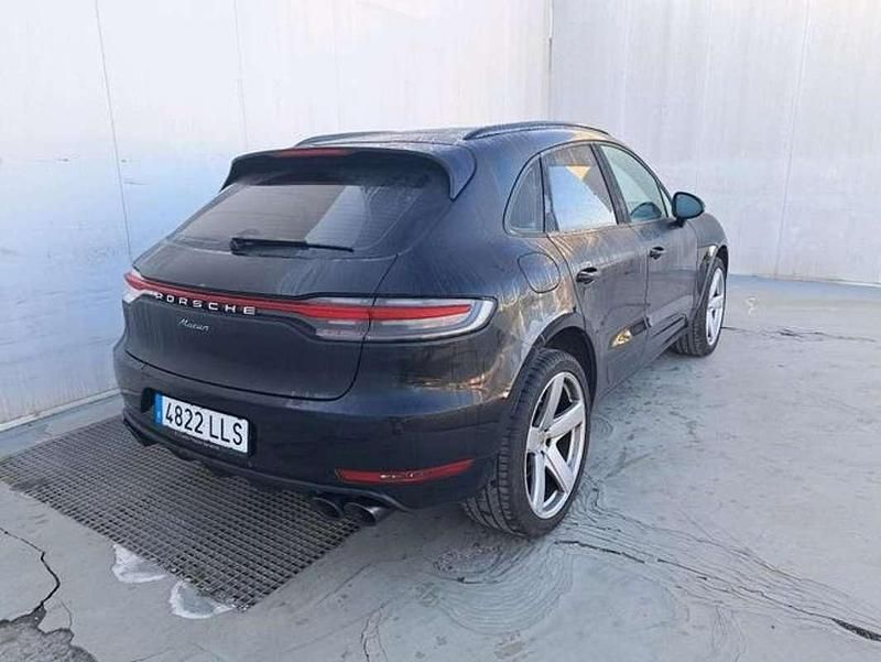 Begagnad Porsche Macan 245 HK (180 kW) 2020 Svart SUV