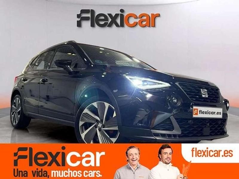 Negro Usado 2024 Seat Arona FR SUV | 18.990 € (Precio justo) - Imagen 1/4