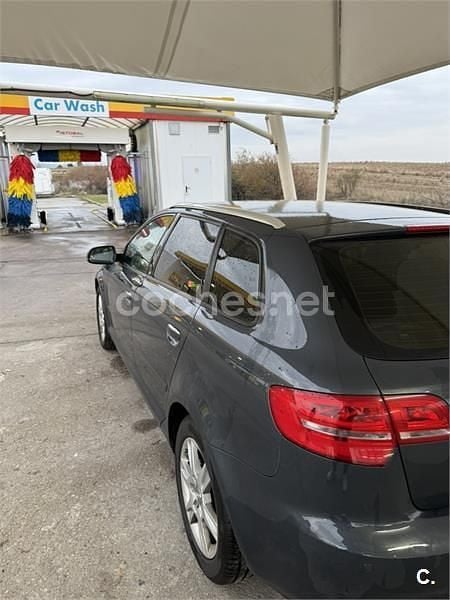 Usado Audi A3 Ambiente 105 CV (77 kW) 2012 Gris / plata Berlina