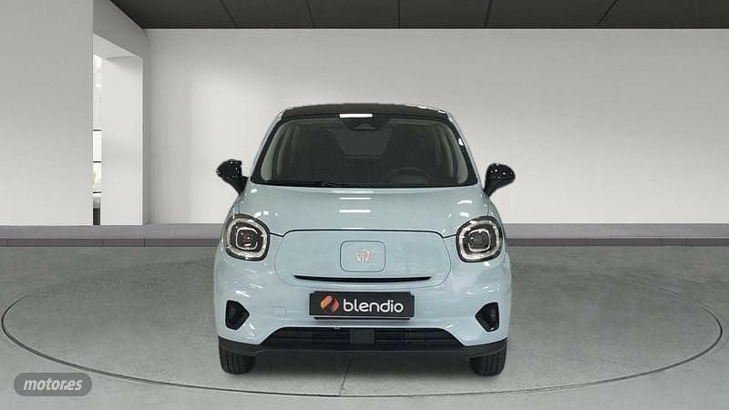 Usado Leapmotor T03 69 kW (95 CV) 2024 Azul Utilitario
