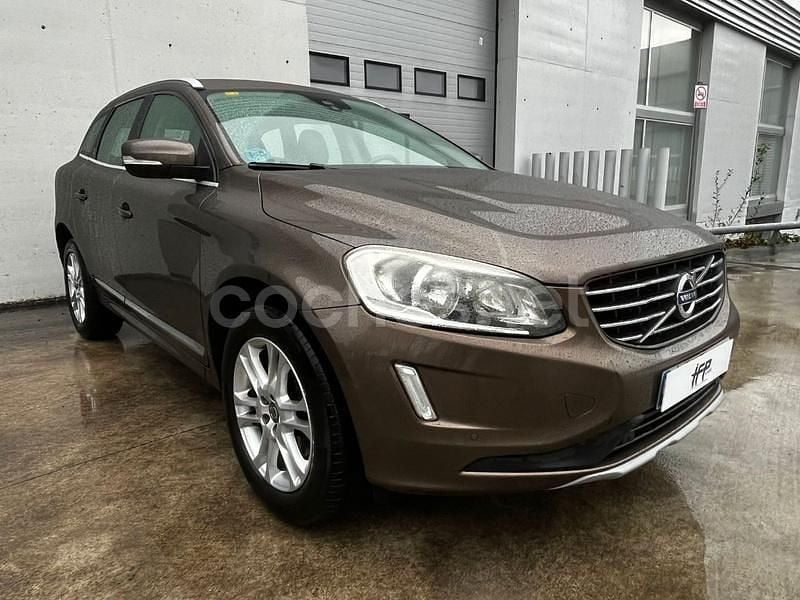 Usado Volvo XC60 Summum 150 CV (110 kW) 2015 Beige SUV
