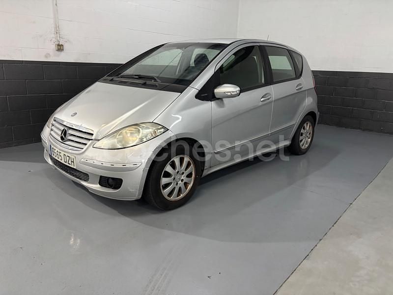 Gris / plata Usado 2006 Mercedes A150 Classic Monovolumen | 3450 € (Precio justo) - Imagen 1/4