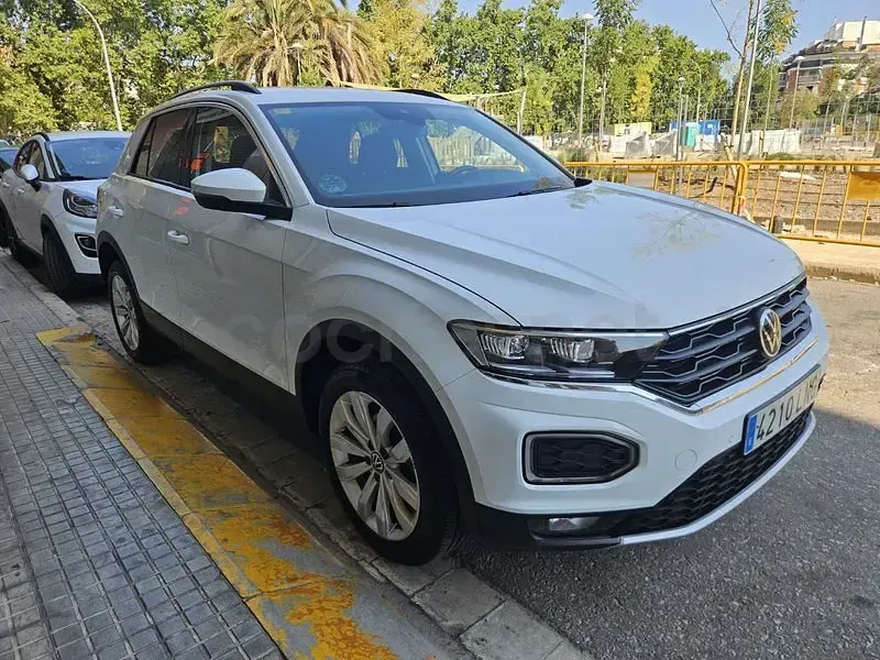 Usado VW T-Roc Advance 110 CV (80 kW) 2021 Blanco SUV