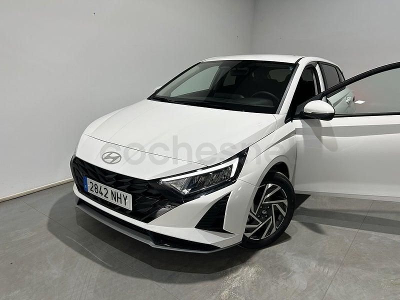 Nuevo Hyundai i20 100 CV (73 kW) 2025 Blanco Utilitario