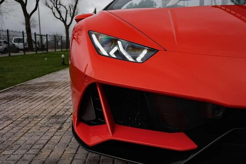 Usado Lamborghini Huracán 639 CV (469 kW) 2021 Naranja Descapotable