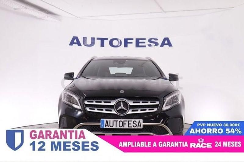 Usado Mercedes GLA180 Urban 122 CV (89 kW) 2017 Negro SUV