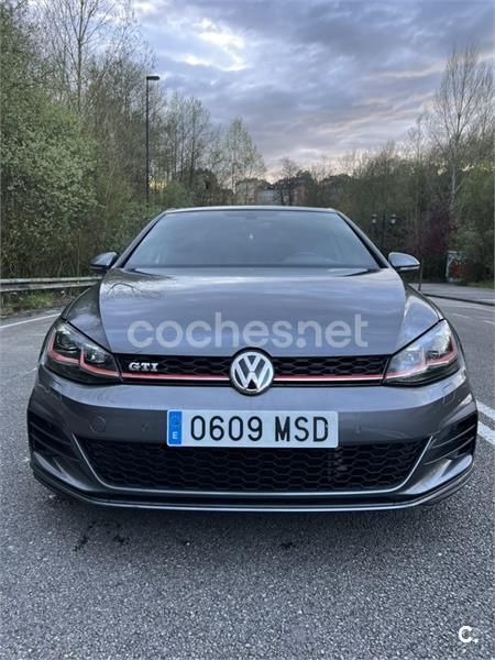 Gris / plata Usado 2017 VW Golf VII GTI Berlina | 21.500 € (Buen precio) - Imagen 1/4