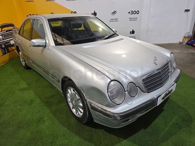Occasion Mercedes E240 Elegance 170 PK (125 kW) 2000 Grijs Sedan