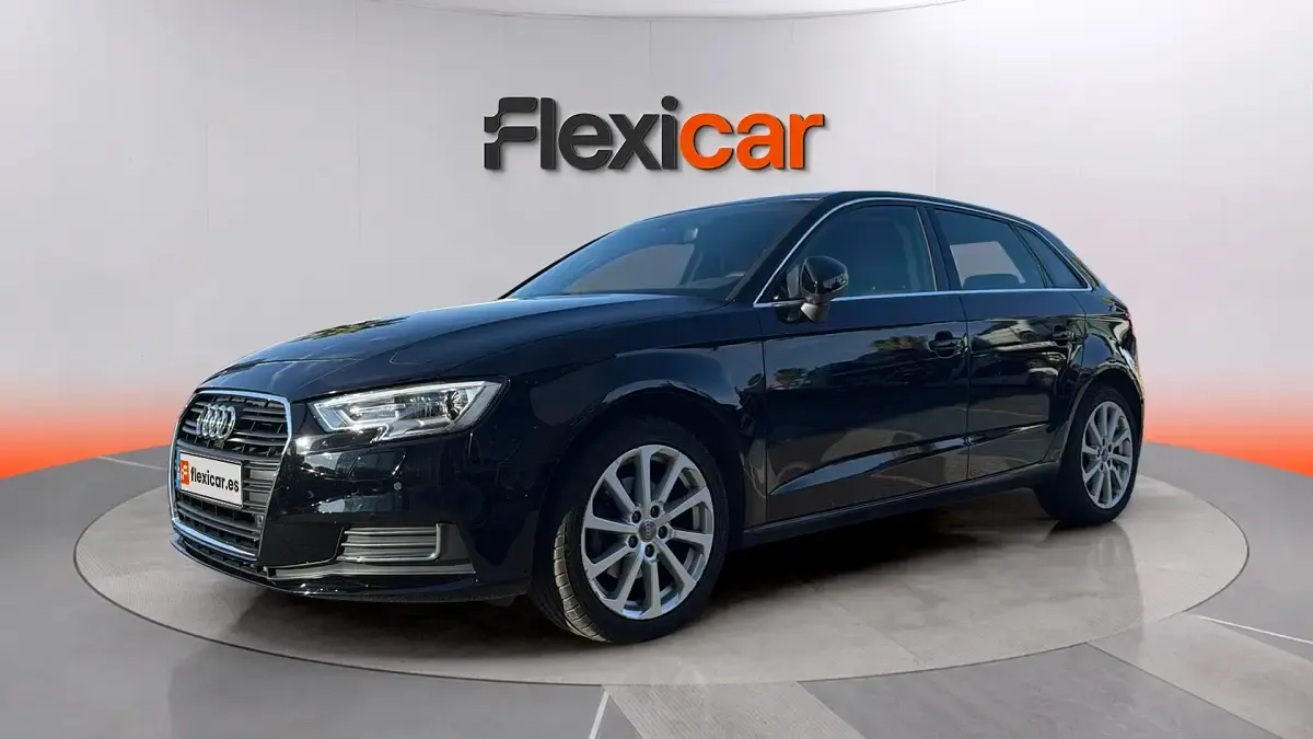 Usado Audi A3 Premium 110 CV (80 kW) 2017 Negro Berlina
