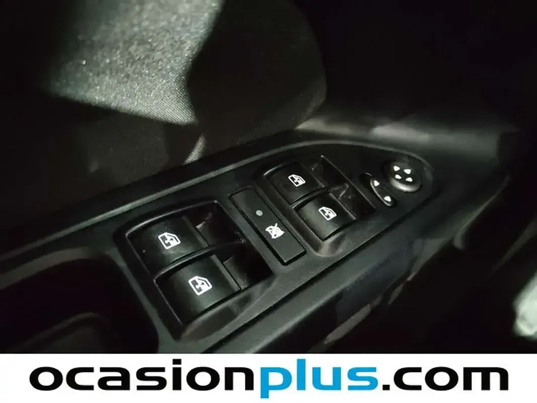 Usado Fiat Tipo Cross 131 CV (96 kW) 2023 Blanco Utilitario