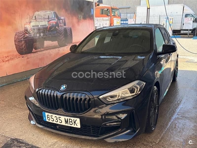 Usado BMW 118 M Sport 150 CV (110 kW) 2022 Negro Utilitario