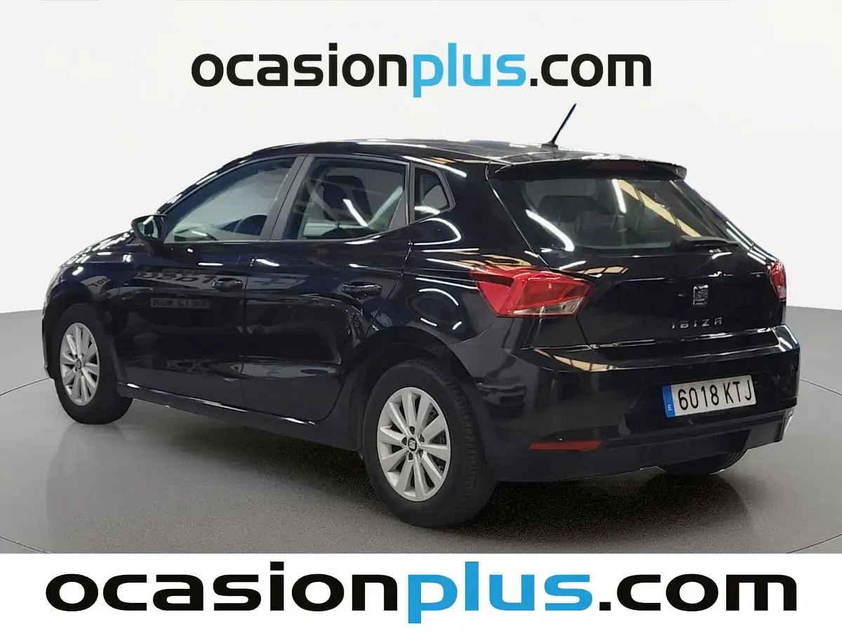 Usado Seat Ibiza Style Plus 80 CV (58 kW) 2019 Negro Utilitario