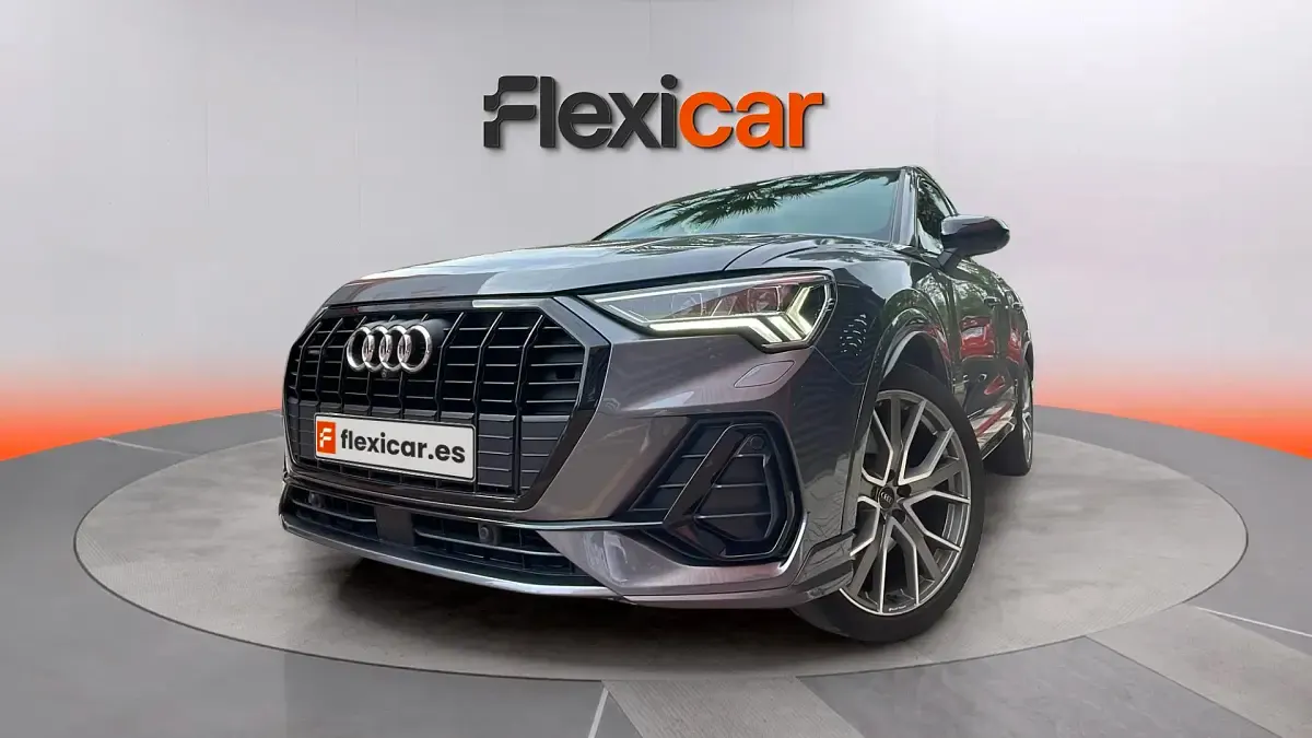 Usado Audi Q3 Premium 190 CV (139 kW) 2019 Gris SUV
