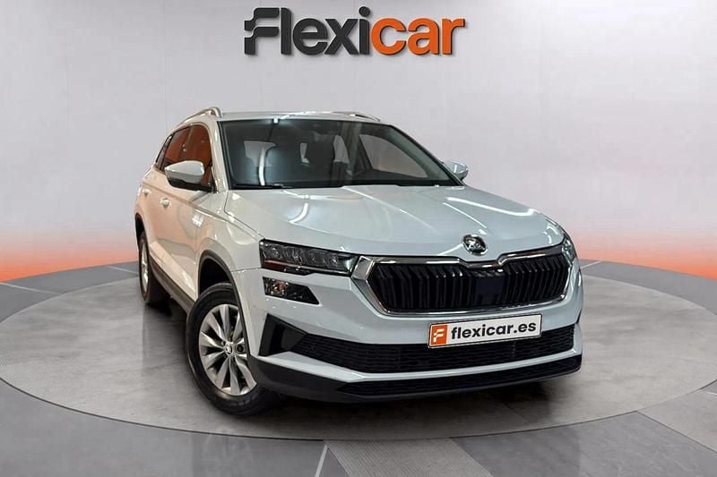 Blanco Usado 2023 Skoda Karoq Ambition SUV | 16.690 € (Super precio) - Imagen 1/4