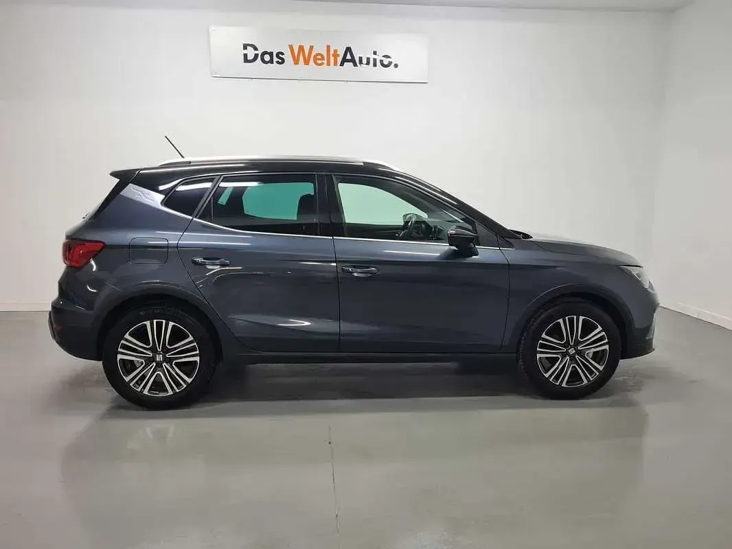 Usado Seat Arona Xperience 116 CV (85 kW) 2025 Gris SUV