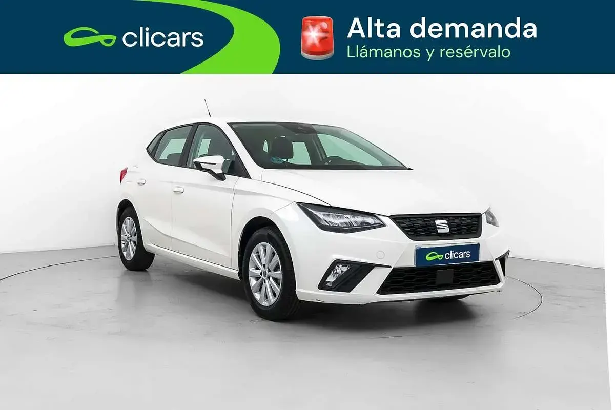 Usado Seat Ibiza Reference 80 CV (58 kW) 2023 Blanco Utilitario
