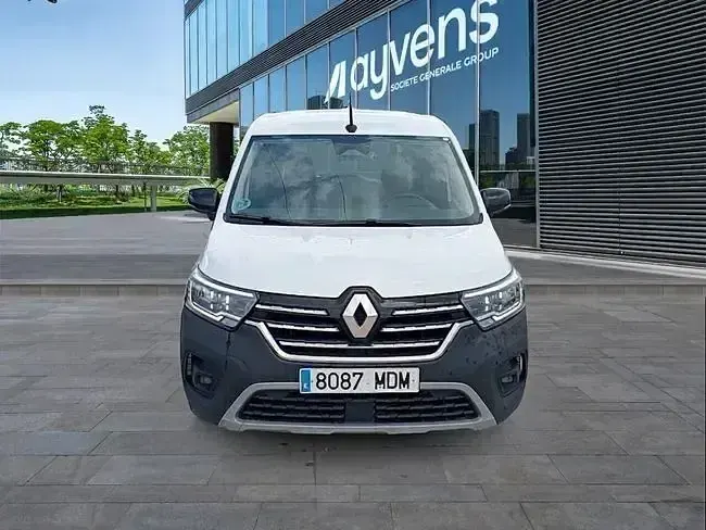 Usado Renault Kangoo 95 CV (69 kW) 2023 Blanco Monovolumen
