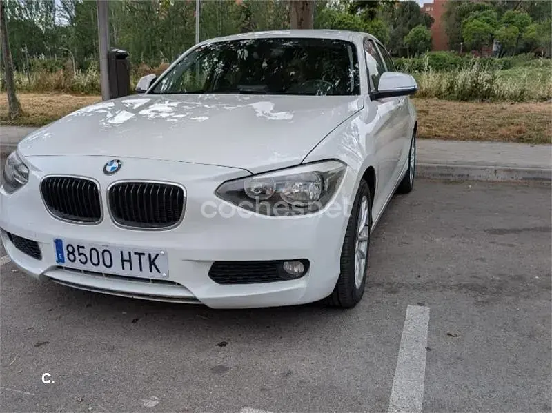 Usado BMW 116 116 HP (85 kW) 2013 Branco Citadino