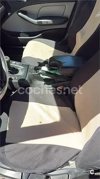 Usado BMW 320 150 HP (110 kW) 2004 Cinzento Sedan
