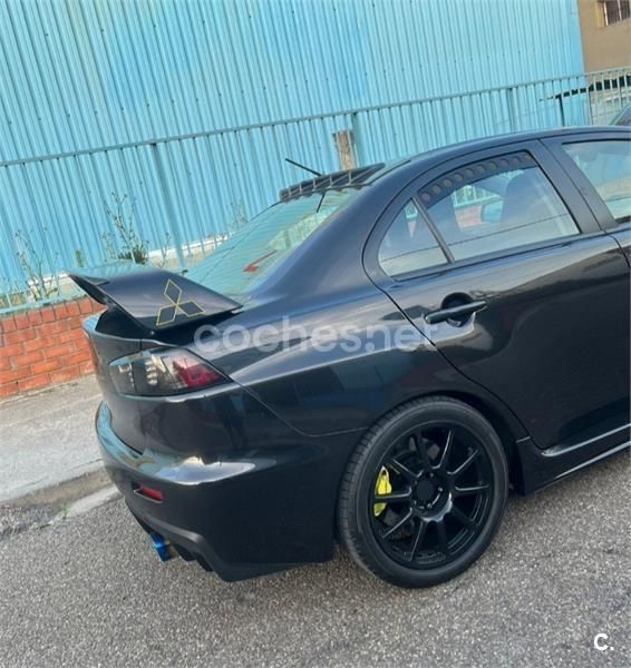 Usado Mitsubishi Lancer Sportback Motion 295 CV (216 kW) 2008 Negro Berlina