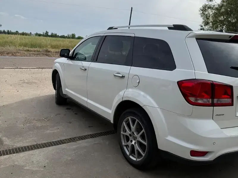 Usado Fiat Freemont Black Code 170 CV (125 kW) 2016 Blanco SUV